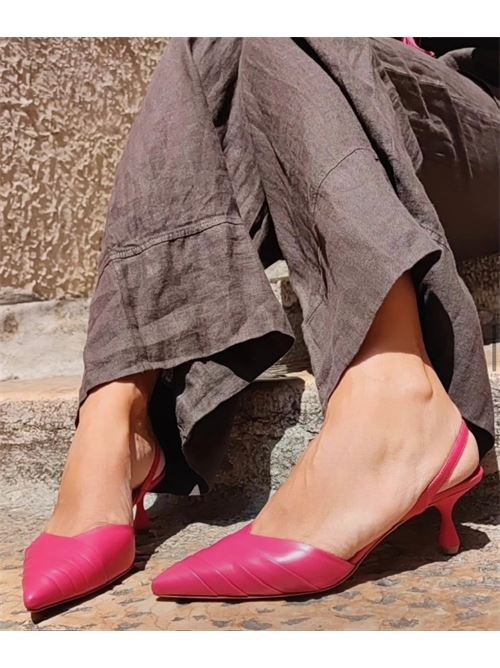 Slingback con texture IL LACCIO | K132NAPPAFUXIA